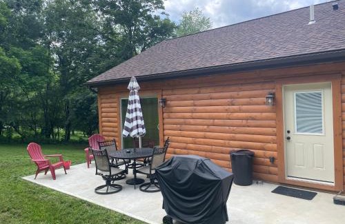 Large Haus | Jackson Hill Cabin