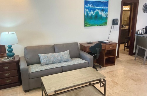 Barrio Los Faroles Eigentumswohnung | Oceanfront Luxury Studio # 1119 im Croc's Resort Spa und Casino