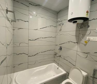 Bhagsu Nag Haus | Jagatram Niwas Guesthouse Dharamkot