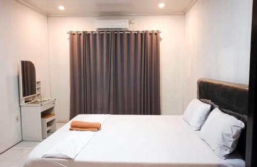 Cikakak Hotel | Jajapin Hotel putri Sari