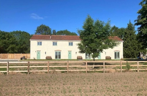 Dogdyke Hütte | Jake’s Cottage, Langrick, Lincolnshire - Cosy 3 Bedroom Cottage, Sleeps up to 6