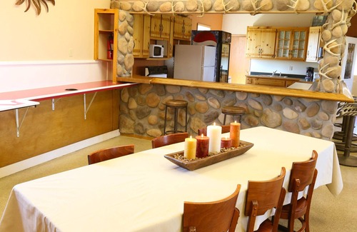 Benson County Kabine | Jan's RV Park and Lodge near Devil's Lake