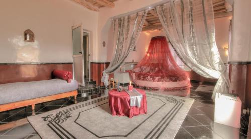 Bou Tharar Hotel | Jardin de la source