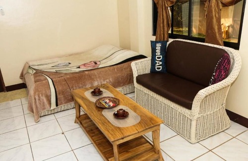 Calamba Hotel | Jconfarm