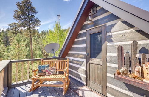 Jemez Springs Haus | Jemez Springs Cabin with Stunning Mtn Views!