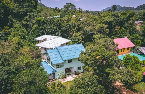 Ko Chang Haus | JENI Homestay โฮมสเตย์หลังใหญ่ปิ้งย่างได้