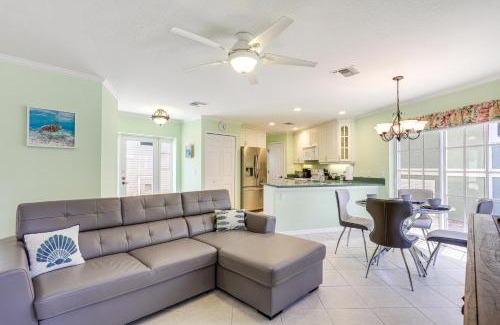Nettles Island Haus | Jensen Beach Home with BBQ Grill Walk to Beach!