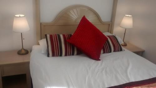 Northfleet Haus | Jessamine House Hotel