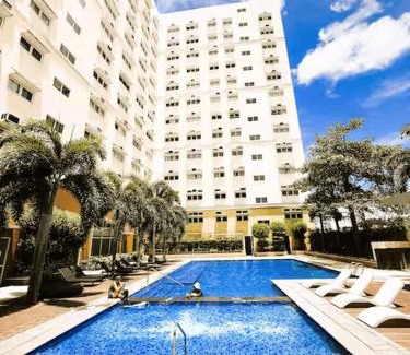 Binan City Wohnung | JFam Suites, C4-11K Studio, Up To 4 Pax