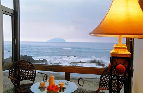 Toucheng Bed & Breakfast | Jia Ying Beach Resort B&B