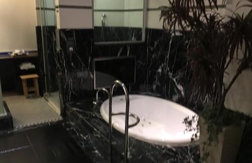 North District Hotel | Jing Hwa Motel