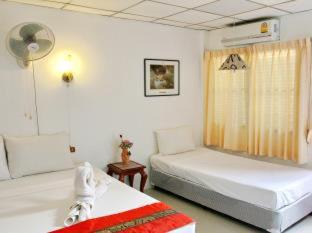 Karon Haus | JJ karon beach hotel