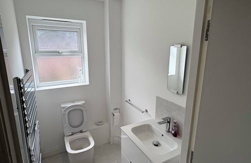 Cheetham Hill Haus | Joel’s place is in the heart of Manchester close to Everywhere 8mins drive to