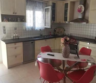 Velika Haus | John's & Maria's house