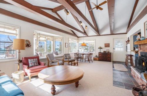 Glenn Haven Shores Haus | Johnson Cottage