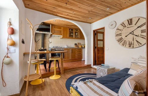 Monserrate Haus | JOIVY Superb flat near Colares