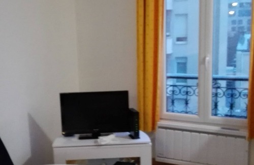 Clichy Wohnung | Jolis Logis vor den Toren von Paris / Schöne Wohnung 300m von Paris entfernt