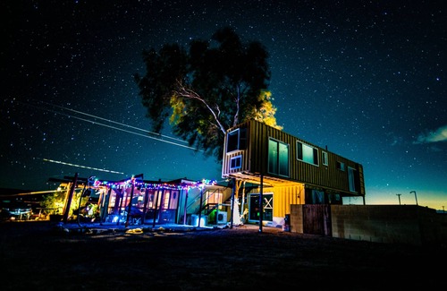Wonder Valley Wohnung | Joshua Tree Desert Dream Shipping Container Suite