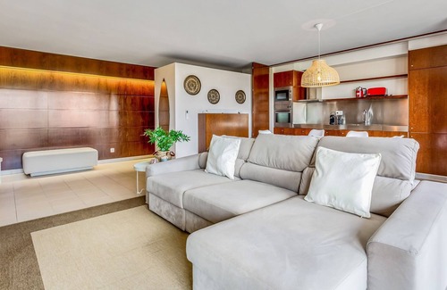 Salgados Wohnung | Joya Apartment by LovelyStay