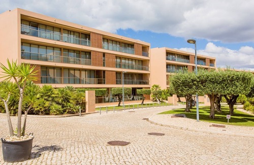 Salgados Wohnung | Joya Apartment by LovelyStay