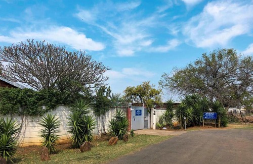 Jozini Haus | Jozini Guesthouse