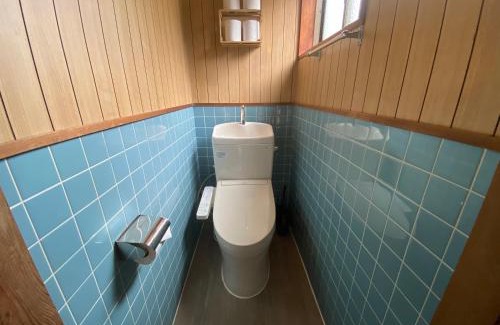 Fukui Haus | JR福井駅東口から徒歩7分(550m)。一棟貸切民泊トリプレッツ