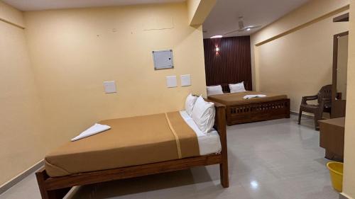 Tiruvannamalai Kabine | JR Residency-A Budget Luxury Stay