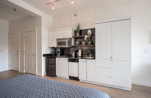 Lake Las Vegas Wohnung | Jr. Suite im obersten Stock mit Seeblick und Zugang !!!