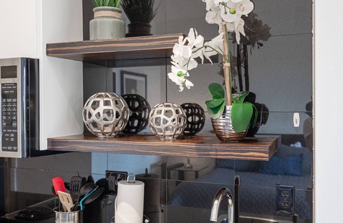 Lake Las Vegas Wohnung | Jr. Suite im obersten Stock mit Seeblick und Zugang !!!