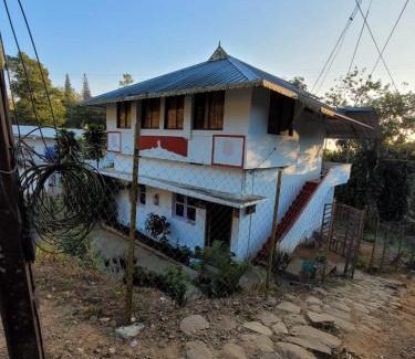 Valparai Haus | Jr three room house