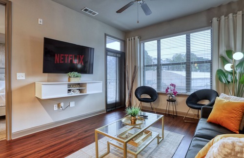 Loring Heights Wohnung | "Jungle Fever" Midtown!