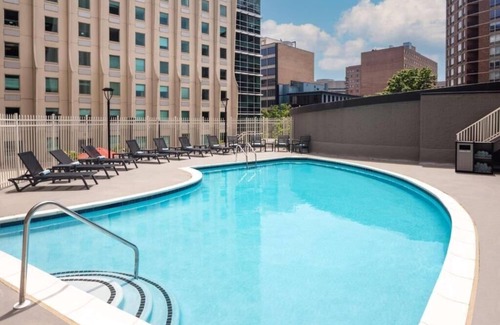 Downtown Wohnung | Junior King Suite Near Headlines Hair Designer WDC