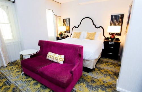 Kalorama Heights Hotel | Junior Suite King, Churchill Hotel, Efficient Service, Near Attractions