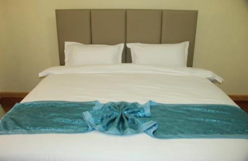 Muiga Hotel | Juniper Green Gardens Resort.