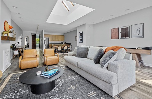 Saint Joseph Eigentumswohnung | Juniper Presents Lighthouse Lookout: Upscale Loft, Walk to Beach, Culture + Cuis