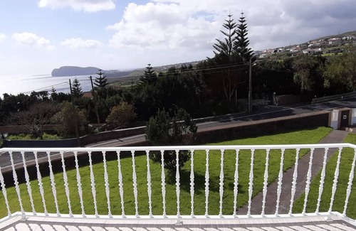 Angra do Heroismo Wohnung | Apartment Juniperus, Balkon, Garten
