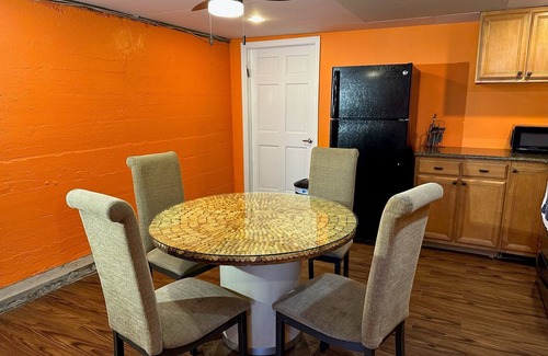 Long Beach Wohnung | Just blocks to the beach with loft vibe-2 beach passes included with your stay