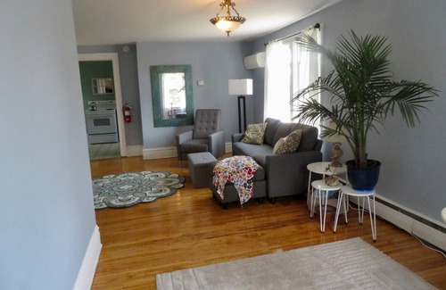 Superior Haus | JUST OPENED ! Enjoy the Quiet side of Lake Superior's, ten minutes from Duluth!