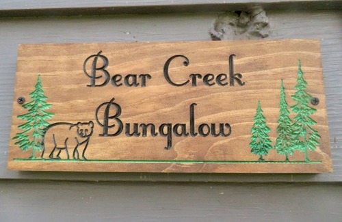 Superior Haus | JUST OPENED ! Enjoy the Quiet side of Lake Superior's, ten minutes from Duluth!