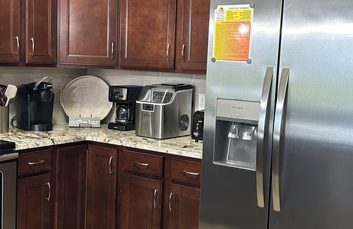 Osage Beach Eigentumswohnung | Nur wenige Schritte vom Pool entfernt !! Bootsbeleg gegen eine nächtliche Gebühr erhältlich