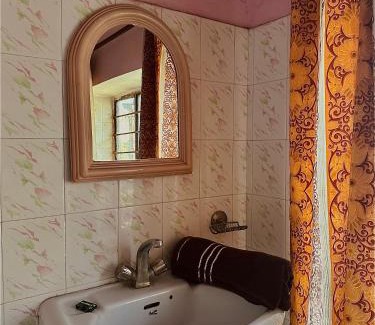 Sindhi Camp Haus | Jwala Niketan JAIPUR