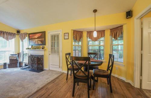 Lithonia Haus | K & C Mountain View Cottage