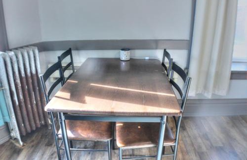 South Range Wohnung | K2 Affordable 2nd Floor 1BR Near MTU w Keweenaw Fun