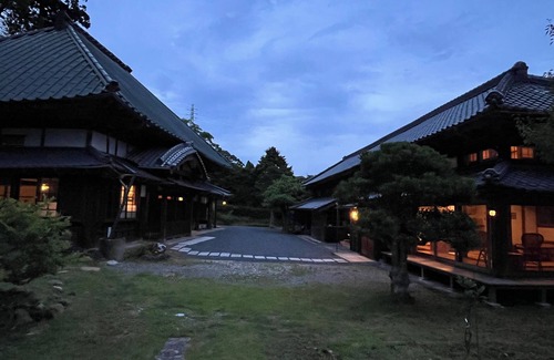 Isumi Haus | Kagetsuan main house is a retreat surrounded by rice fields and bamboo groves.