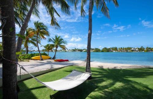 Rum Point Haus | Kaiku 6BR home