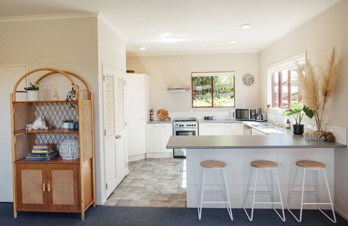 Ngunguru Haus | Kakariki by the Sea