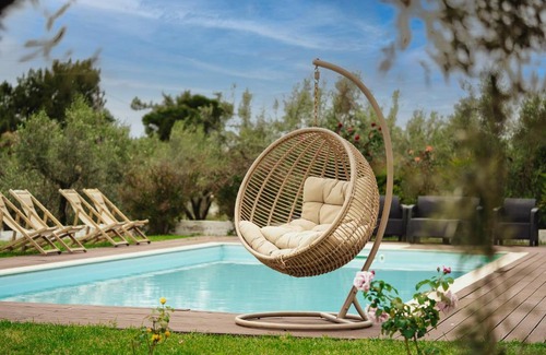 Nea Propontida Haus | Kalisun Pool House by Georgalas