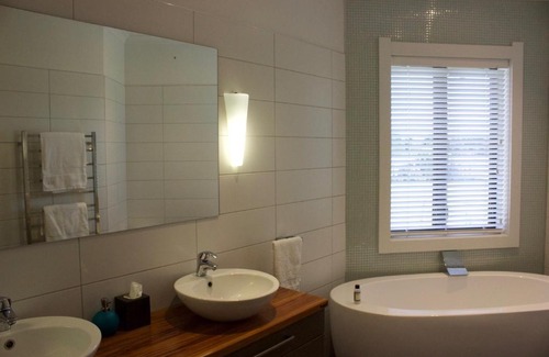 Pakowhai Resort | Kalldeen Luxury Accommodation