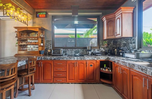 Penas Blancas Villa | Nayari Frog Farmstay Villa La Fortuna