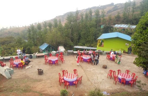 Chikkamagaluru Haus | KANASU HOMESTAY Es befindet sich in den Bergen zwischen Kaffeeplantagen